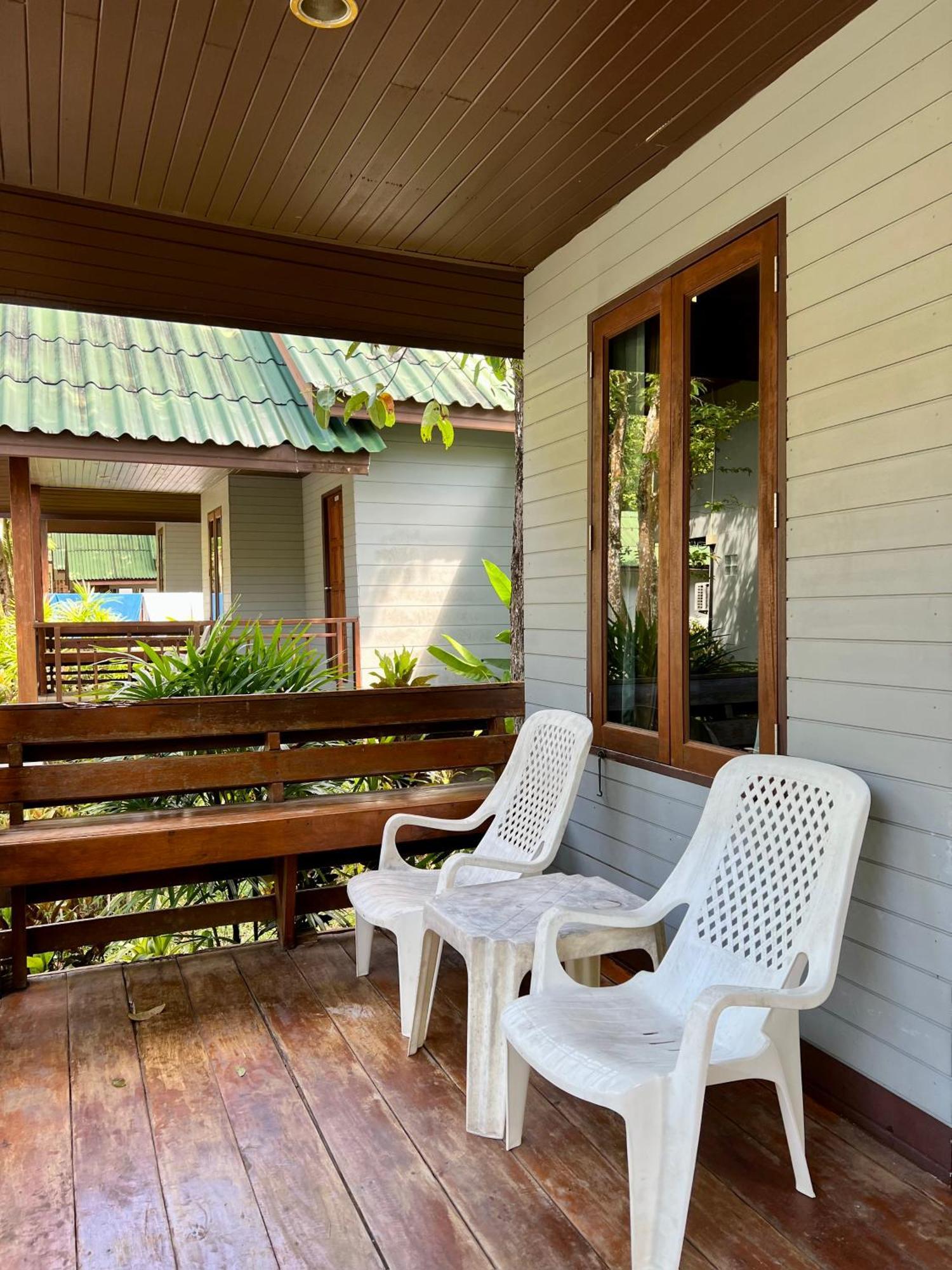 Dream Valley Resort, Tonsai Beach Exterior photo