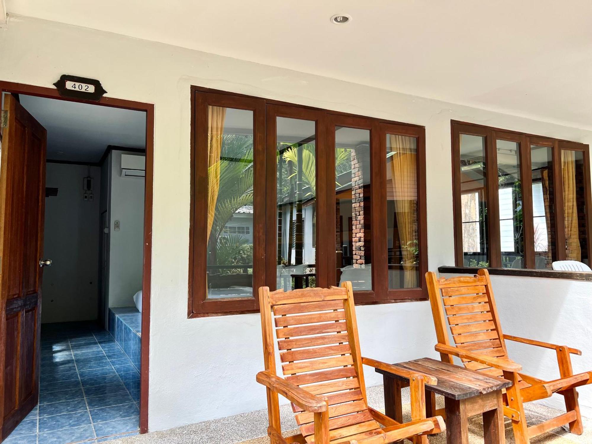 Dream Valley Resort, Tonsai Beach Exterior photo